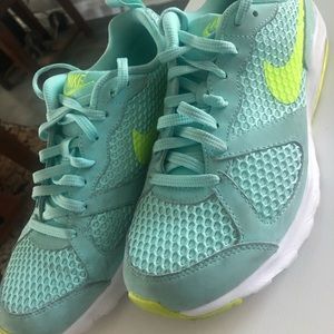 Nike Women’s Air Max Muse